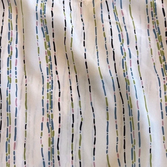 🆕 Equipment Femme Silk Cami Top Off White with Stripes. NWOT - Picture 5 of 8